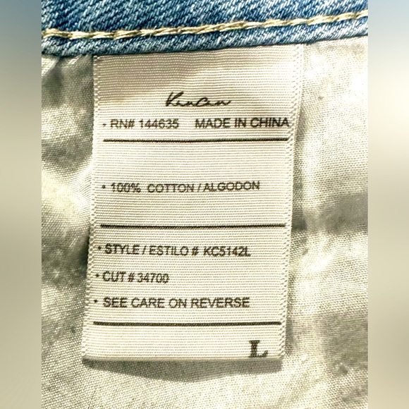 EUC Like New KanCan Light Wash Cuffed Denim Shorts - Picture 7 of 14